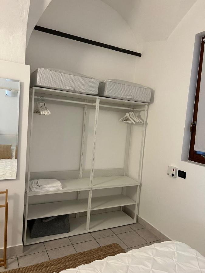 1-Bedroom Apartment Bello Posto Acquaseria Luaran gambar