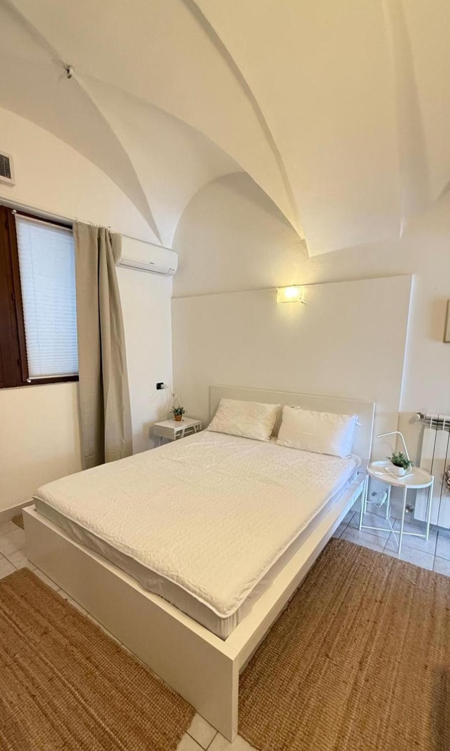 1-Bedroom Apartment Bello Posto Acquaseria Luaran gambar