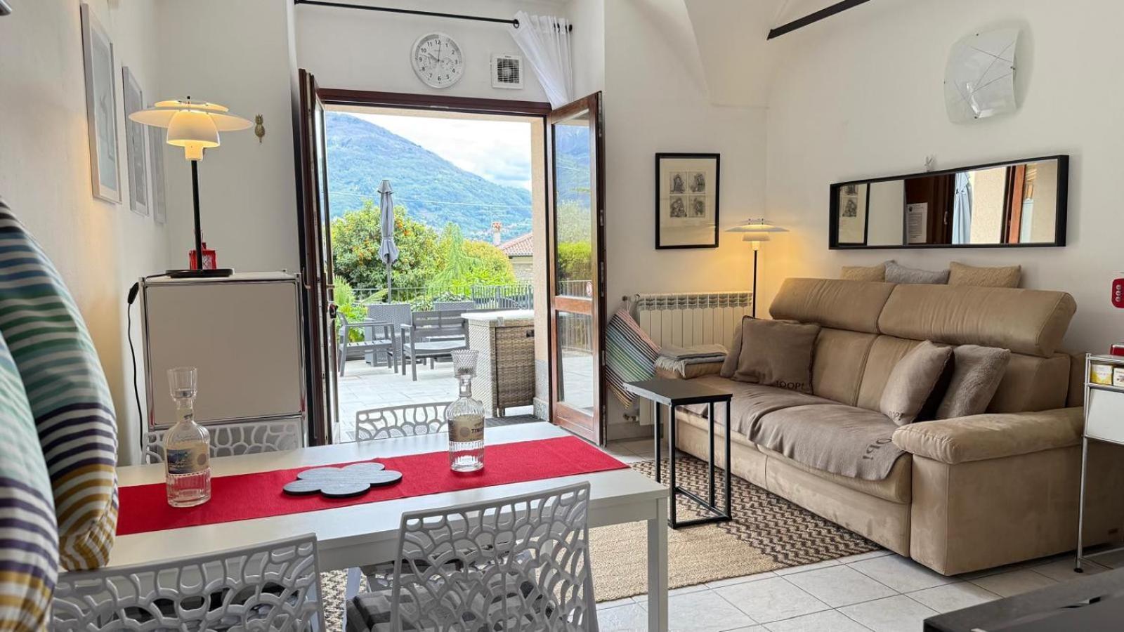 1-Bedroom Apartment Bello Posto Acquaseria Luaran gambar