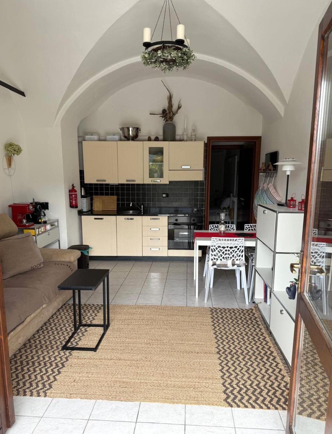 1-Bedroom Apartment Bello Posto Acquaseria Luaran gambar